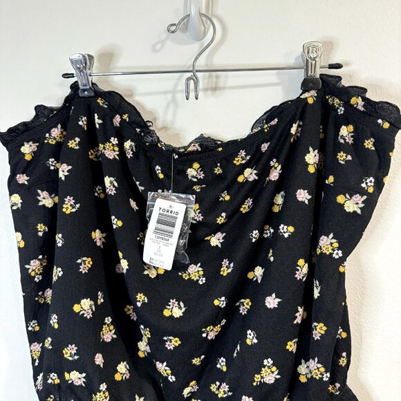 NWT Torrid Tube Top Shirt Plus Size 3X Tank Top Black Floral Stretch NEW - Picture 2 of 9